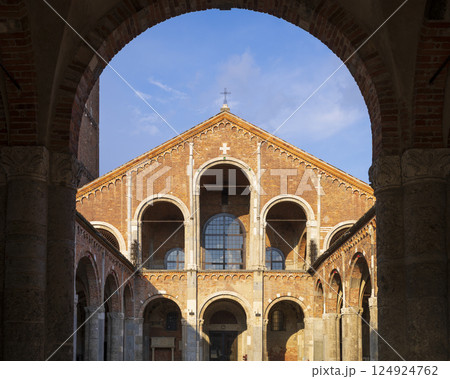close up view of Atrium of Ansperto of abbey of Saint Ambrose at sunny day 124924762