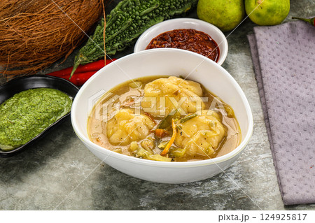 Chinese wonton soup with dumplings 124925817