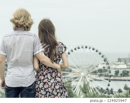 Couple on romantic date outdoor Couple on romantic date outdoor 124925947
