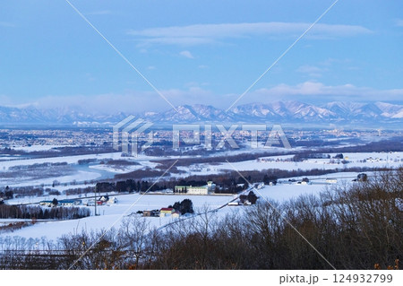 日高山脈と十勝平野 日高山脈と十勝平野 124932799