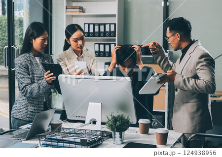 Large group of worried business people having a meeting. 124938956