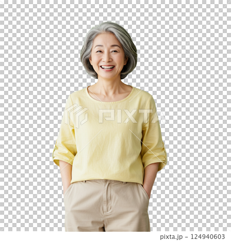 笑顔の高齢女性 124940603