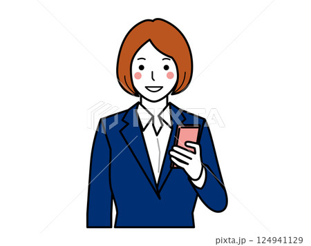 スマホをを持って話すスーツの女性 124941129