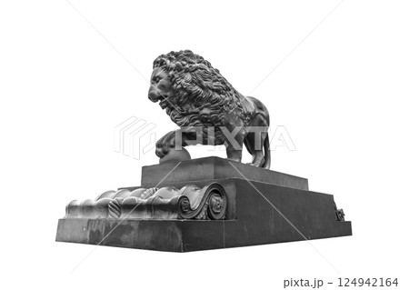 Statue of a lion 124942164