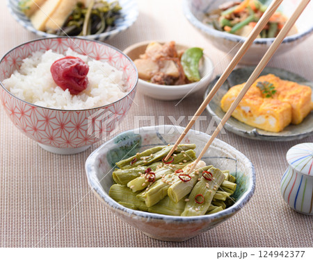 日本料理 和食 朝食イメージ 124942377