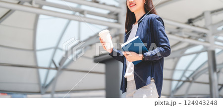 Business asian woman lifestyles with productive work Business asian woman lifestyles with productive work 124943248