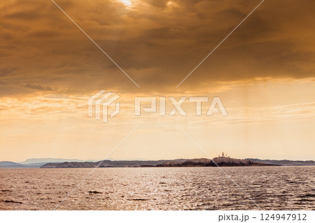 water and islands around bergen 124947912