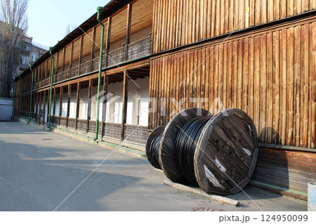 Cable reel. Wooden spool. Cable reel. Wooden spool. 124950099