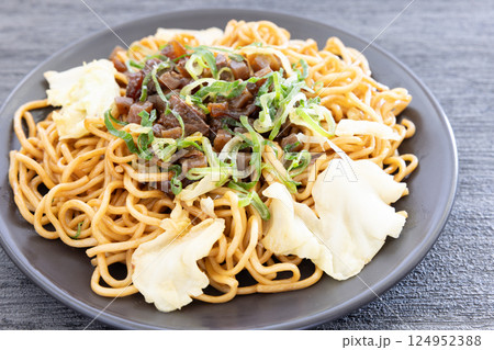 おいしい牛すじ焼きそば 124952388