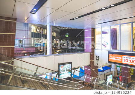 March 22 2025 Modern Shopping Mall Interior at Night Featuring Bright 124956224