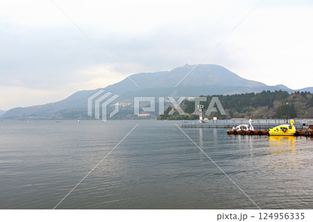 箱根・芦ノ湖 箱根・芦ノ湖 124956335
