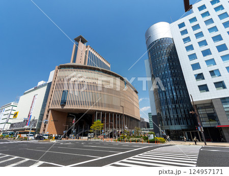 神戸市中央区 三宮 快晴の国際会館前交差点 神戸市中央区 三宮 快晴の国際会館前交差点 124957171
