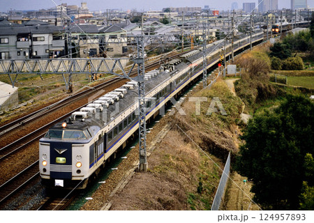 2007年 東海道本線を走る583系金光臨10両 2007年 東海道本線を走る583系金光臨10両 124957893