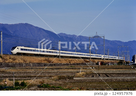 2007年　湖西線を走る681系特急サンダーバード12両 124957976