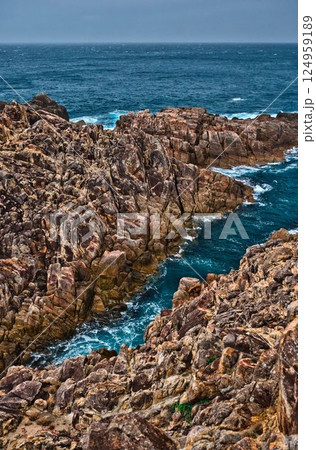 暴風雨で荒れ狂う竜宮神社への道のり 124959189