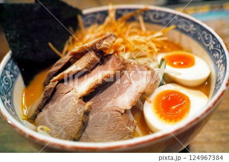 おいしいラーメン 124967384