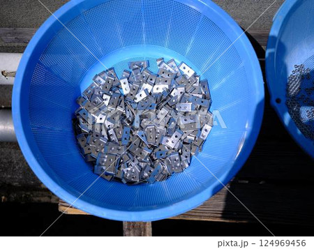 部品　ネジ　ナット　ベアリンング　工業製品 124969456