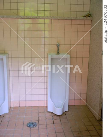 トイレ 124970332