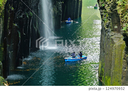 高千穂峡　新緑　九州 124970932