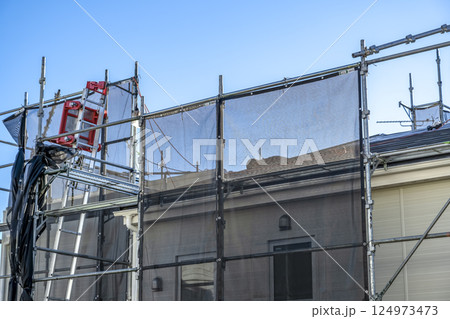 戸建て家屋の外壁修繕工事 屋根 戸建て家屋の外壁修繕工事 屋根 124973473