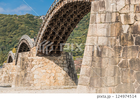 【錦帯橋と錦川】 124974514