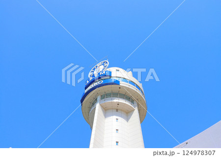 兵庫県明石市、明石市立天文科学館の風景 兵庫県明石市、明石市立天文科学館の風景 124978307