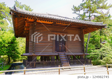 奈良県 唐招提寺 宝蔵 奈良県 唐招提寺 宝蔵 124982745