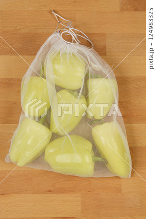 Pale green bell peppers Pale green bell peppers 124983325