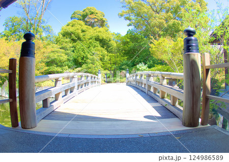 [愛知県]名古屋市東区の徳川園 124986589