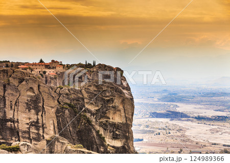 Monastery of the Holy Trinity i in Meteora, Greece 124989366
