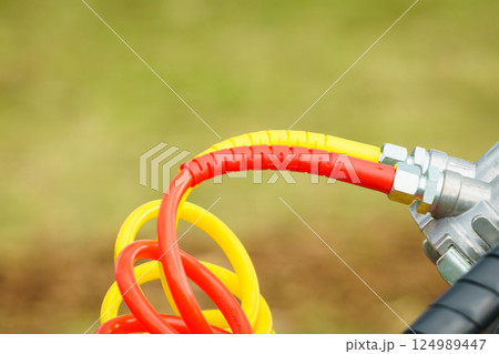 Pipe system of hydraulic valves in agricultural machinery Pipe system of hydraulic valves in agricultural machinery 124989447