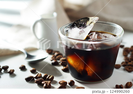 夏のアイスコーヒー 夏のアイスコーヒー 124990260