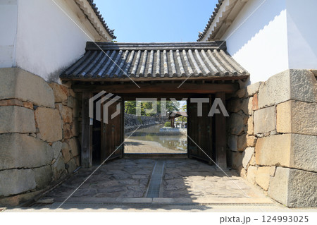 玉藻公園、高松城の水手御門と渡櫓 玉藻公園、高松城の水手御門と渡櫓 124993025