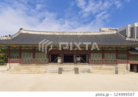 韓国・ソウル 【徳寿宮】咸寧殿 / Deoksugung, Seoul, South Korea 124999507