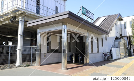 JR東北線の蓮田駅東口、エスカレーターが設置 125000843