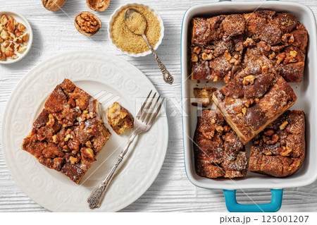 Brioche french toast sweet casserole, top view 125001207