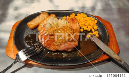 サイゼリヤの「若鶏のディアボラ風」 サイゼリヤの「若鶏のディアボラ風」 125004181