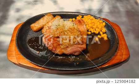 サイゼリヤの「若鶏のディアボラ風」 125004182