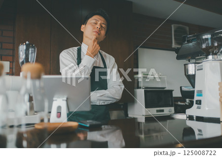 coffee shop 125008722