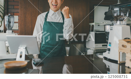 coffee shop 125008731