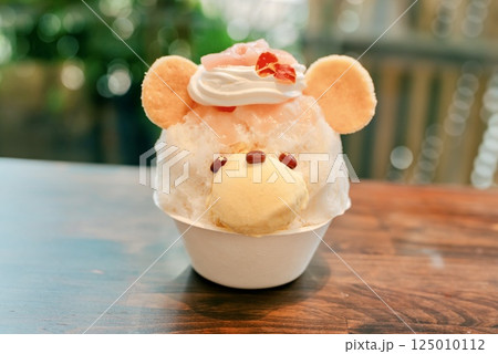 くまモチーフの可愛いかき氷 くまモチーフの可愛いかき氷 125010112