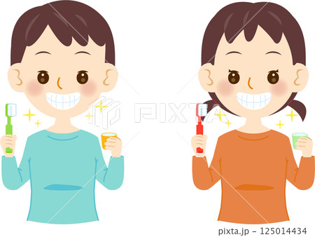 歯ブラシを持つ子ども 125014434