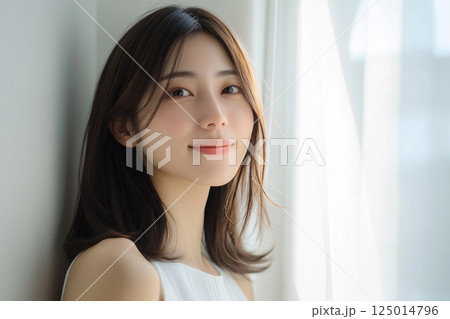 ナチュラルな日本人女性（AI生成画像） 125014796