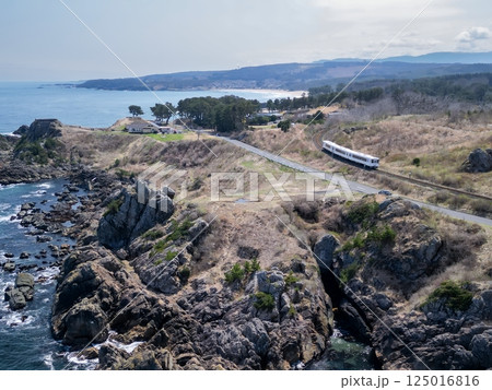 「青森県」八戸市の美しい種差海岸沿いを空撮 「青森県」八戸市の美しい種差海岸沿いを空撮 125016816