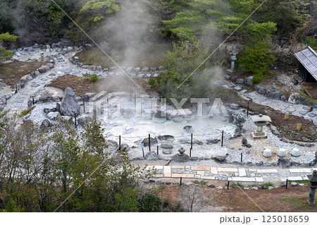 雲仙地獄の湯けむり 雲仙地獄の湯けむり 125018659