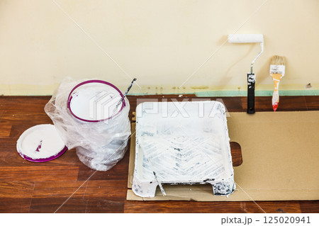 White paint with essentials equipment White paint with essentials equipment 125020941