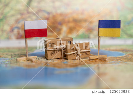 Polish Humanitarian Support Strengthens Bond with Ukraine Through Aid Packages and Growing Cross-Border Partnership Polish Humanitarian Support Strengthens Bond with Ukraine Through Aid Packages and Growing Cross-Border Partnership 125023928