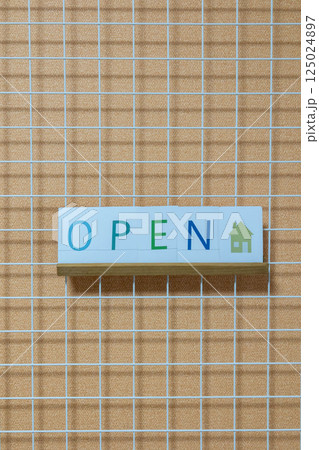 文字カード　OPENのサイン 125024897