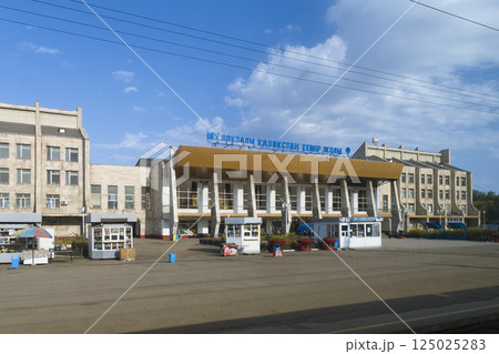 カザフスタン鉄道・シュ駅 / Shu Station, Jambyl, Kazakhstan カザフスタン鉄道・シュ駅 / Shu Station, Jambyl, Kazakhstan 125025283