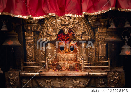 Altar in a temple in Lalitpur Patan Kathmandu city, Nepal Altar in a temple in Lalitpur Patan Kathmandu city, Nepal 125028108